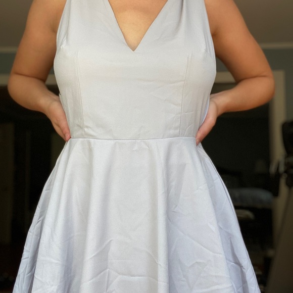 Tobi Dresses & Skirts - Tobi Lilac open back dress